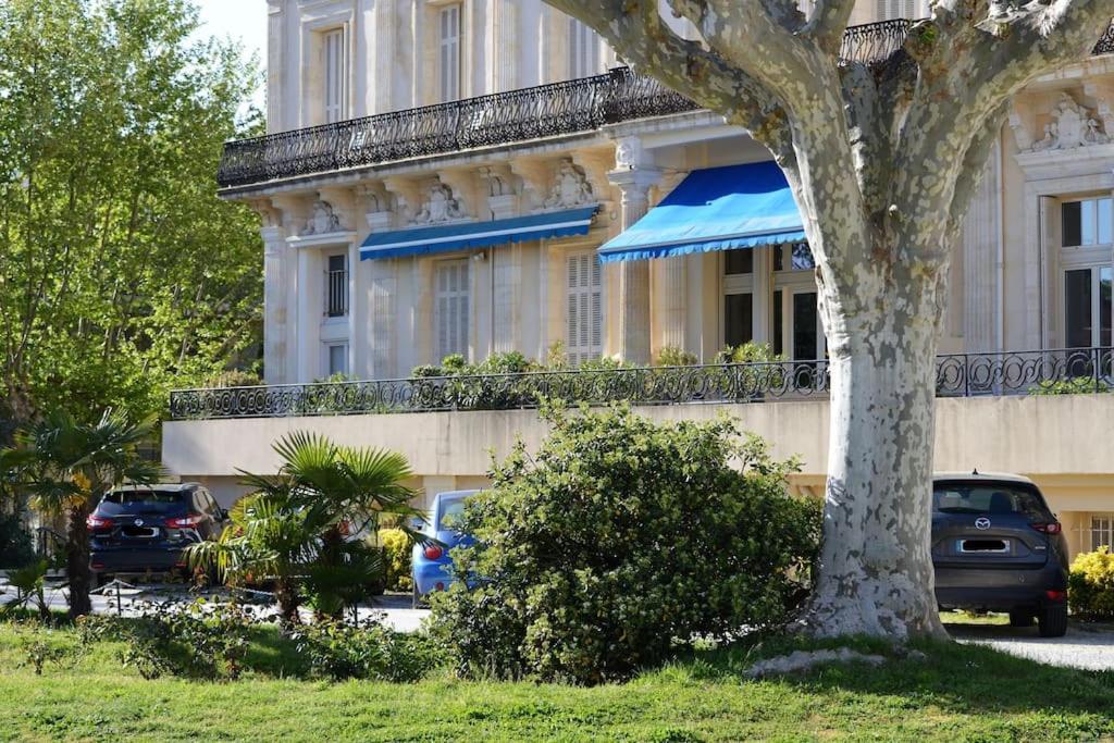 Grand Hotel - Magnifique Appartement Bord De Plage Centrale Arcachon Exteriör bild
